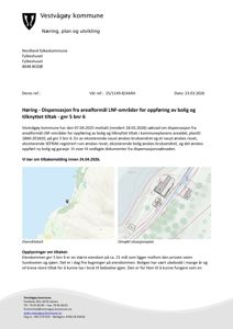 Dokumentet inneholder to kart: et oversiktskart (venstre) og en omsøkt situasjonsplan (høyre).