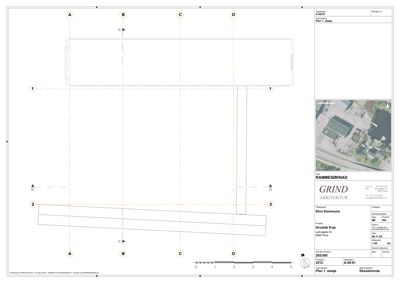 Etasjeplan (Plan 1. etasje) som viser romfordeling, veggposisjon og aksersystem for en bygning.