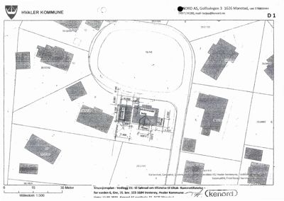 Situasjonsplan som viser tomtens grenser, nabolag, veier og plassering av bygninger med mål og areal.