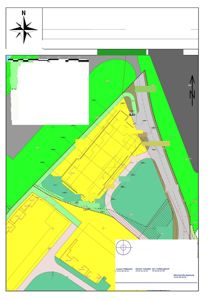 Stikningsplan for kjeller med detaljerte landmålingsdata, bygningsspor og grenser.