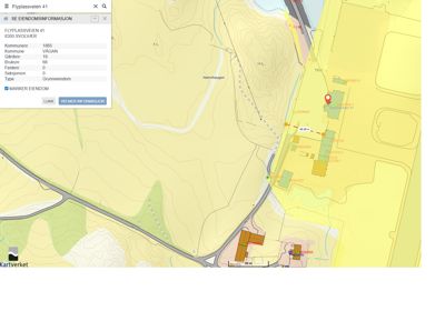 Kartutsnitt fra Kartverket som viser eiendomsgrenser, topografi og eiendomsinformasjon for Flyplassveien 41.
