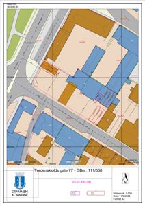 Situasjonsplan som viser tomtens plassering i forhold til nabotomter, veier og eiendomsnummer.