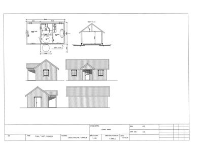 Bildet viser en tegning med fasadeoppvisning (front- og sideveier) og et snitt (SNITT A-A) av en bygning, sannsynligvis en liten kirke eller uthus.