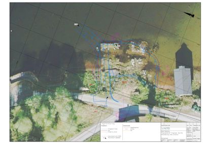 Situasjonsplan med overlatt satellittbilde som viser eksisterende og planlagt bebyggelse, vegnett og terrengforhold.