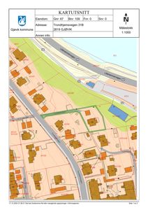Kartutsnitt (situasjonskart) som viser eiendomsforhold, vegnett, topografi og naboeiendommer i Gjøvik kommune.