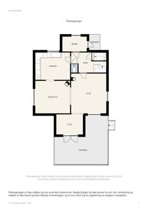 Etasjeplan (plantegning) som viser romfordeling, veggforhold og uteplasser for en bolig.