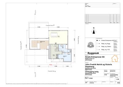 Etasjeplan (Plan 1. etasje) som viser romfordeling, dimensjoner og fasader for en bolig.