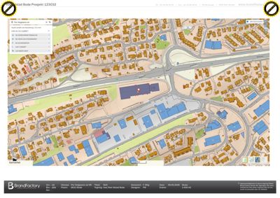 Et digitalt kart (kartverk) som viser et nabolag med bygninger, veier og grøntområder. Det er markert en spesifikk tomt i blått.