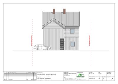 Fasadetegning (opprikk) av en bygning sett fra nord, med angivelse av 'NY FASE' og 'NY FADE NORD'. Tegningen viser takform, vinduer, dører og fasadematerialer.