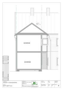 Snittegning (NYTT SNITT A-A) av en bygning som viser romfordeling og konstruksjon.