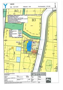 Situasjonsplan som viser tomtens beliggenhet, nabolag, veier og bygningers plassering med arealopplysninger.