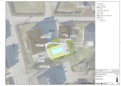Fotografi av eksisterende eller planlagt bygning med overlagte tegninger