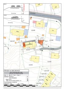 Situasjonskart som viser tomtens plassering i forhold til nabolag, veier og eiendomsgrenser.
