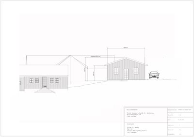Fasadetegning som viser bygningens utseende sett fra siden, inkludert mål og detaljer.