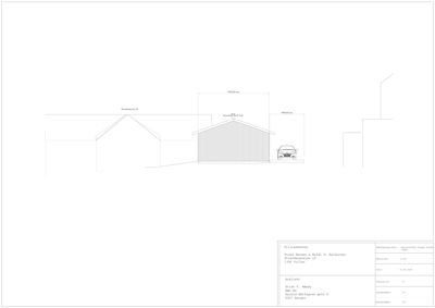 Fasadetegning som viser bygningens utseende sett fra siden, inkludert mål og omgivende elementer.