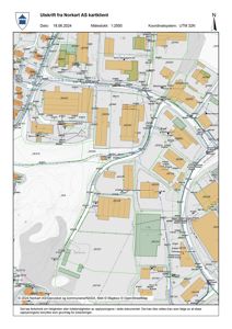 Kartutsnitt (Norkart) som viser tomt, bygninger og infrastruktur i området.