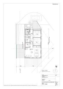 Etasjeplan (Plan 1. etasje) som viser romfordeling, dimensjoner og orientering for en bygning.