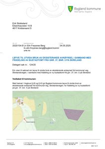 Kart som viser et område med eksisterende avkjørsel, et område for boligbygging og en nordåra.