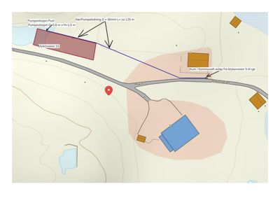 Situasjonsplan som viser tomtens beliggenhet i forhold til nabolag, veier (Mykenveien, Myker) og vannkilder (sjø). Planen illustrerer også infrastruktur som pumpestasjon, rørledning og kum.