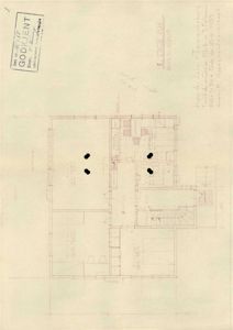 Etasjeplan (1. ETASJE PLAN) som viser romfordeling, vegger og dører for en bygning.