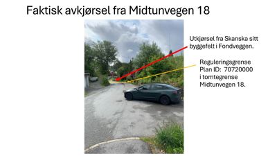 Fotografi av en faktisk avkjørsel med overlagte annotasjoner som peker på utkjørsel og reguleringsgrense.