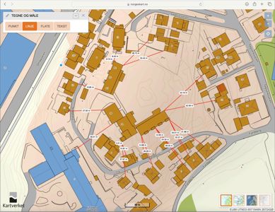 Kart fra Kartverket som viser et område med bygninger, veier og terrengforhold. Bildet inneholder også et verktøypanel for å tegne og måle på kartet.