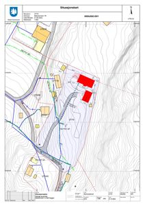 Situasjonskart som viser tomtens form, høydeforhold (konturlinjer), naboeiendommer og infrastruktur.