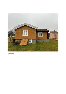 Fotografi av en eksisterende bygning (hus) sett fra sør, med teksten 'Fasade sør' under bildet.