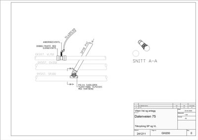 Snittegning (SNITT A-A) som viser rørtilknytning og konstruksjon.