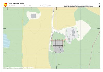 Situasjonsplan fra Norkart AS som viser bygningens plassering i forhold til vei og terreng.