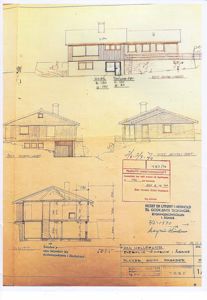 Fasadetegning med oppriss av bygning sett utenfra, inkludert mål og tekst