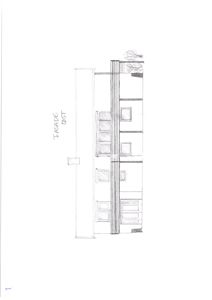 Penseltegning av fasade mot øst (FASADE ØST) med vinduer, dører og taklinjer.