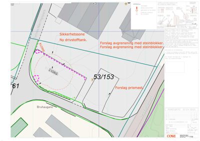Situasjonsplan som viser tomtens beliggenhet i forhold til nabolag (Bruhaugane, Sør-Gullveien), samt forslag til plassering av nye anlegg som drivstofftank og prismast.