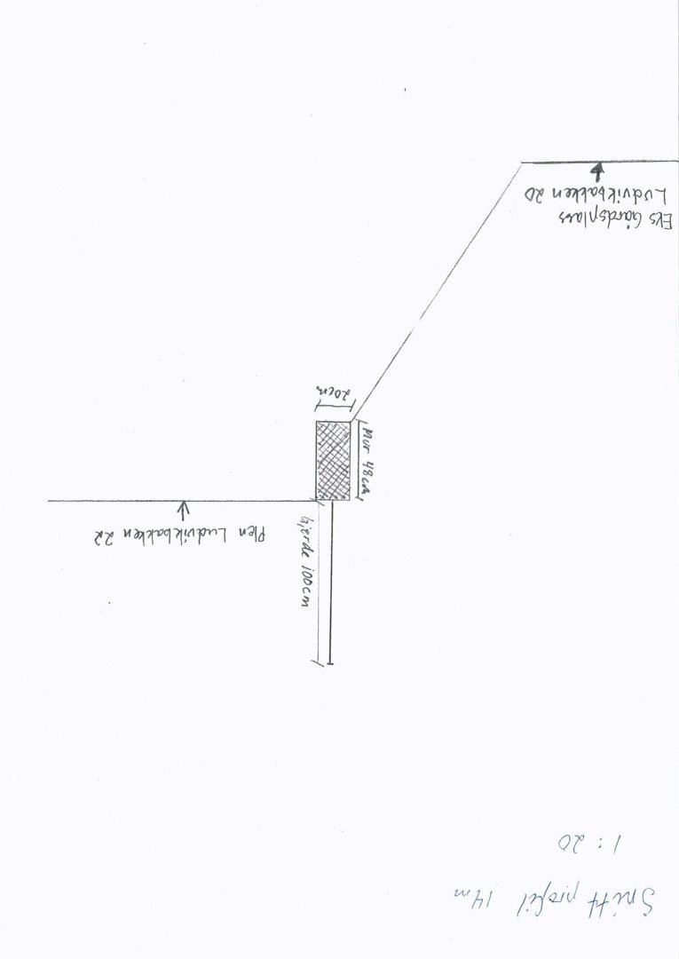 En håndtegnet snittegning som viser et tverrsnitt gjennom en bygning eller struktur, med angitte høyder (mur 49cm, åpning 100cm) og nivåer (Els Gårds plass, Plan Ludvikbakken 22).