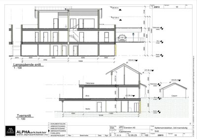 Langsgående snitt og tverrsnitt av en 2x4-mannsbolig med detaljerte mål og høyder.