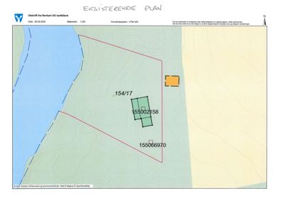 Kartutsnitt (Norkart) som viser eksisterende bygninger og tomtegrenser med koordinater.