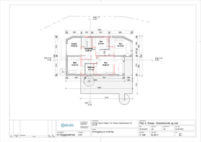 Etasjeplan som viser romfordeling, arealer og dimensjoner for en bolig.