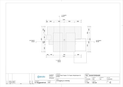Snittegning (1-1 Snitt B) som viser tverrsnittet av en bygning med mål og romfordeling.