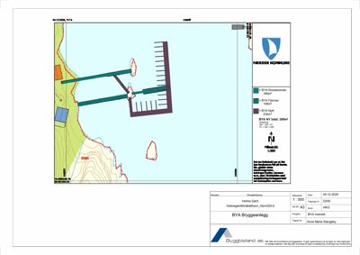 Situasjonsplan for et bryggeanlegg i Merder kommune, som viser eksisterende og nytt areal, topografi og vannkropp.