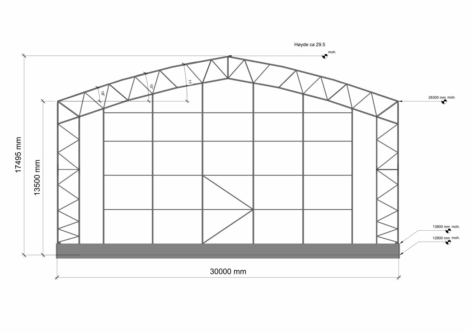 Fasadetegning som viser opprisset av en bygning sett fra siden, med angitte mål og høyder.