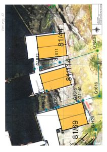 Situasjonsplan som viser tomtens grenser, nabolagsgrenser (G1610, G1616 osv.), bygningers plassering (81/44, 81/69) og tilknyttede vegger/veier.