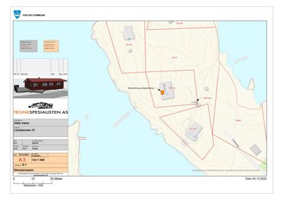 Situasjonsplan som viser tomtens beliggenhet i forhold til nabolag, vann og vei, med arealopplysninger og bruksareal.