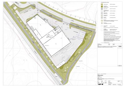 Situasjonsplan som viser bygningens plassering på tomten, tilstøtende veier, terrengforhold (konturlinjer) og planlagt beplantning.