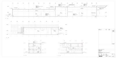 Snittegning som viser bygningens tverrsnitt, konstruksjon og romfordeling.