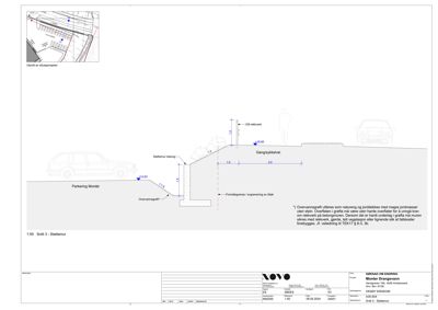 Snittegning av en støttemur med angitte mål og detaljer om utførelse.