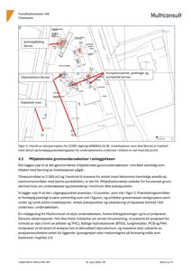 Situasjonsplan som viser tomt, bygninger og anlegg som skal fjernes (merket med rødt) og prøvepunkt (merket med blått).