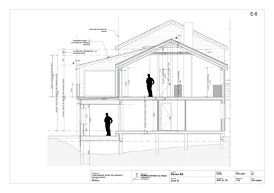 Snittegning (Snitt B) som viser bygningens tverrsnitt, høyder, konstruksjoner og romfordeling.