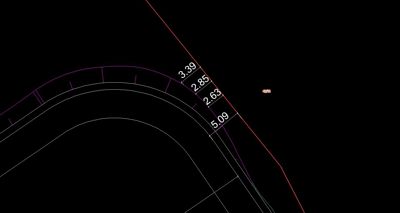 Dette er en detaljert del av en situasjonsplan eller et tomtetegning. Bildet viser en bueformet vei eller grense med målinger (3.39, 2.85, 2.63, 5.09) som indikerer avstander mellom punkter langs kanten.
