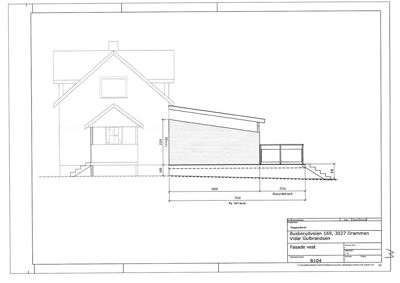 Fasadetegning (opprikk) av bygningens vestside med mål og detaljer for ny terrasse.
