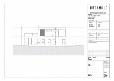 Snittegning (Snitt A) som viser bygningens tverrsnitt, høyder og romfordeling.